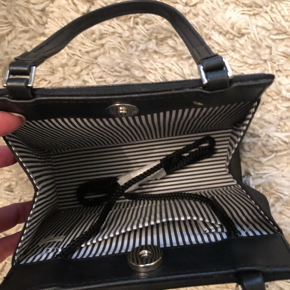 Purse - Picture 3 of 3